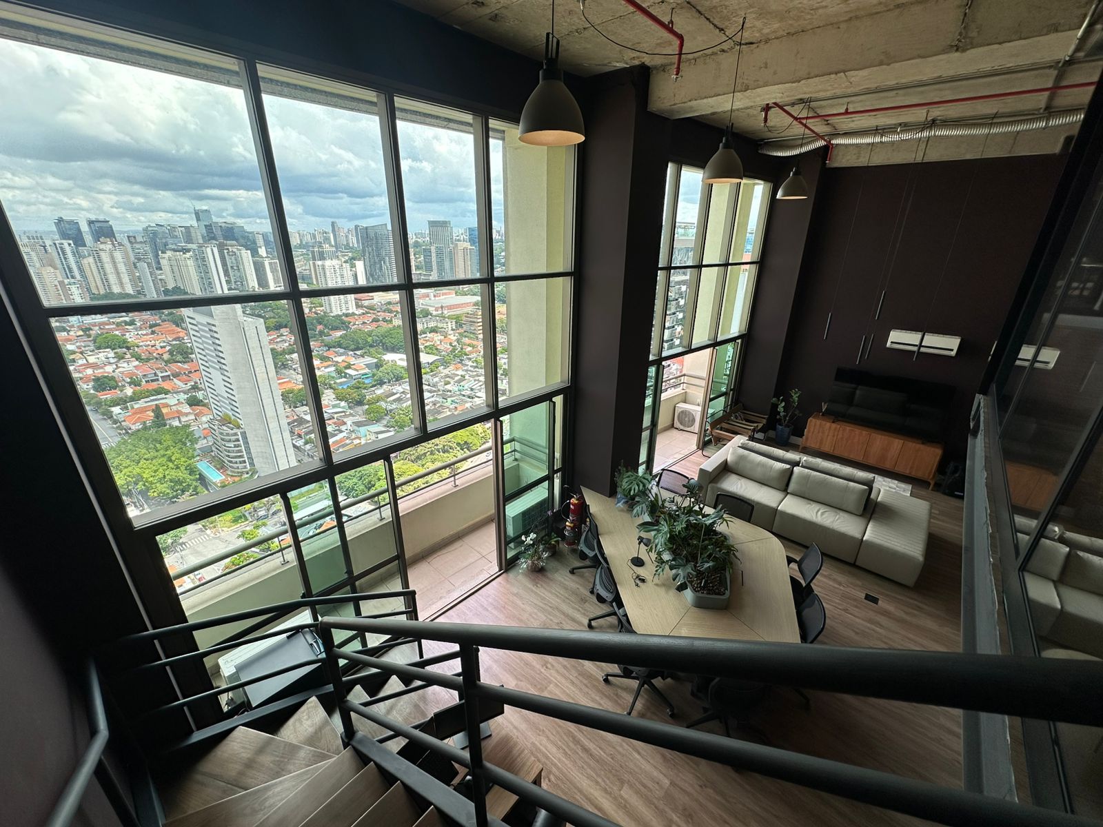 Janelas com vista da cidade